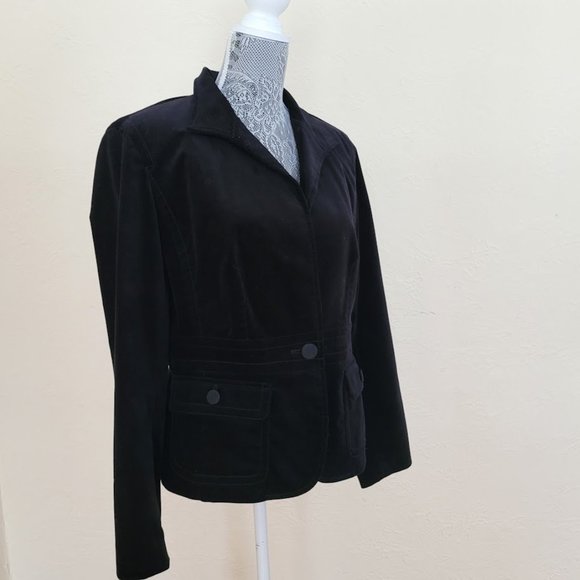 Talbots Black Velvet Blazer || Size 12 - Picture 12 of 12